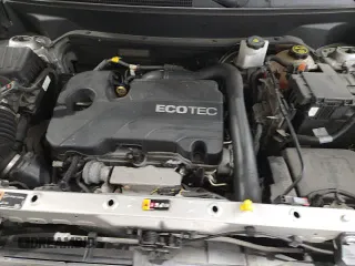 ✅ 2020 Chevrolet Equinox LS • VIN: 3GNAXHEV8LS531194 • Lot: 90677035. Listed on Copart with 63,069 mi. Free auction sales archive from the USA and detailed vehicle history report at DreamBid. Image 14.