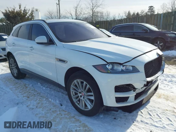 ✅ 2018 Jaguar F-Pace 25t Prestige • VIN: SADCK2FXXJA321468 • Лот: 44271088. Опубликован ранее на IAAI с пробегом 113 798 миль. Бесплатный доступ к архиву аукционных продаж из США и подробный отчёт об истории автомобиля на DreamBid. Изображение 1.