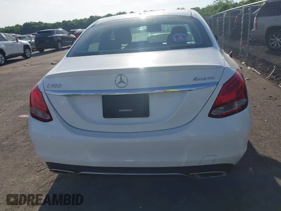 ✅ 2016 Mercedes-Benz C 300 • VIN: 55SWF4KB8GU134635 • Lot: 45258794. Listed on IAAI with 123,095 mi. Free auction sales archive from the USA and detailed vehicle history report at DreamBid. Image 16.