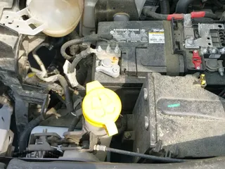 ✅ 2016 Jeep Renegade Latitude • VIN: ZACCJBBT4GPC96786 • Lot: 42020095. Wystawiony na IAAI z przebiegiem 84 338 mil. Bezpłatny archiwum sprzedaży aukcyjnych z USA i szczegółowy raport historii pojazdu na DreamBid. Zdjęcie 19.