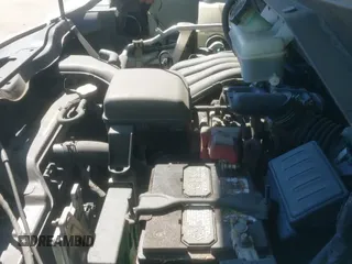 ✅ 2018 Nissan NV200 SV • VIN: 3N6CM0KN6JK701790 • Lot: 43166266. Wystawiony na IAAI z przebiegiem 124 761 mil. Bezpłatny archiwum sprzedaży aukcyjnych z USA i szczegółowy raport historii pojazdu na DreamBid. Zdjęcie 18.