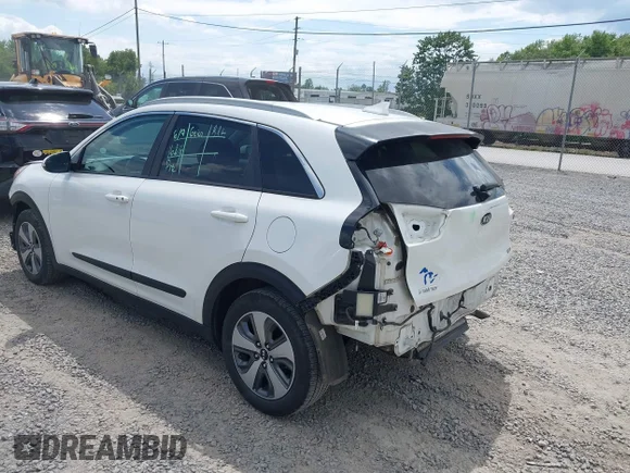 ✅ 2019 Kia Niro EX • VIN: KNDCC3LC0K5342324 • Lot: 45409884. Wystawiony na IAAI z przebiegiem 99 769 mil. Bezpłatny archiwum sprzedaży aukcyjnych z USA i szczegółowy raport historii pojazdu na DreamBid. Zdjęcie 3.