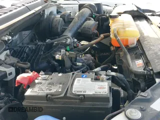 ✅ 2018 Ford F-150 XL • VIN: 1FTEX1CB3JFC03418 • Lot: 40962727. Wystawiony na IAAI z przebiegiem 116 256 mil. Bezpłatny archiwum sprzedaży aukcyjnych z USA i szczegółowy raport historii pojazdu na DreamBid. Zdjęcie 19.