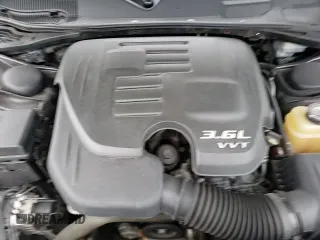 ✅ 2013 Dodge Challenger SXT • VIN: 2C3CDYAG4DH724744 • Lot: 82147544. Wystawiony na Copart z przebiegiem 54 299 mil. Bezpłatny archiwum sprzedaży aukcyjnych z USA i szczegółowy raport historii pojazdu na DreamBid. Zdjęcie 14.