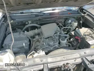 ✅ 2019 Toyota Tacoma SR • VIN: 5TFAX5GN6KX138070 • Лот: 70313465. Опубликован ранее на Copart с пробегом 96 341 миль. Бесплатный доступ к архиву аукционных продаж из США и подробный отчёт об истории автомобиля на DreamBid. Изображение 16.