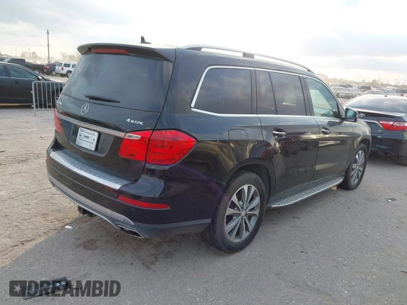 ✅ 2014 Mercedes-Benz GL 450 • VIN: 4JGDF7CE8EA283180 • Lot: 44095428. Wystawiony na IAAI z przebiegiem 185 695 mil. Bezpłatny archiwum sprzedaży aukcyjnych z USA i szczegółowy raport historii pojazdu na DreamBid. Zdjęcie 4.