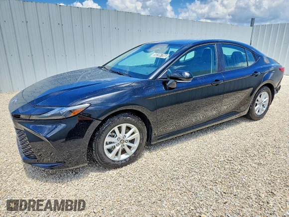 ✅ 2026 Toyota Camry LE • VIN: 4T1DAACK3TU695469 • Lot: 58206706. Listed on Copart with 5,843 mi. Free auction sales archive from the USA and detailed vehicle history report at DreamBid. Image 1.