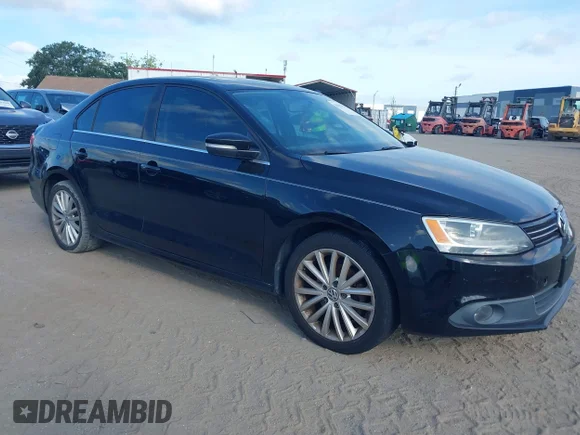 ✅ 2012 Volkswagen Jetta SEL • VIN: 3VWGP7AJ8CM336195 • Лот: 42675919. Опубликован ранее на IAAI с пробегом 183 255 миль. Бесплатный доступ к архиву аукционных продаж из США и подробный отчёт об истории автомобиля на DreamBid. Изображение 1.