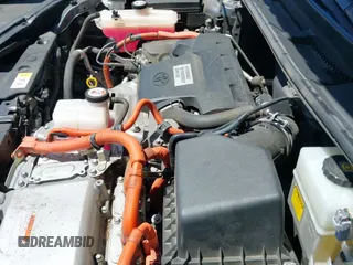 ✅ 2017 Toyota RAV4 XLE • VIN: JTMRJREV2HD114731 • Lot: 42651956. Listed on IAAI with 100,645 mi. Free auction sales archive from the USA and detailed vehicle history report at DreamBid. Image 18.