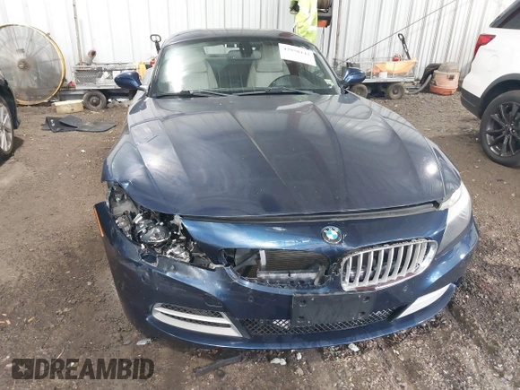 ✅ 2009 BMW Z4 sDrive35i • VIN: WBALM73529E165479 • Lot: 42958142. Wystawiony na IAAI z przebiegiem 66 948 mil. Bezpłatny archiwum sprzedaży aukcyjnych z USA i szczegółowy raport historii pojazdu na DreamBid. Zdjęcie 6.
