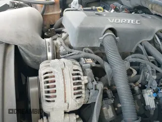 ✅ 2000 Chevrolet Suburban LS • VIN: 3GNEC16T2YG104878 • Лот: 40464441. Опубликован ранее на IAAI с пробегом 233 868 миль. Бесплатный доступ к архиву аукционных продаж из США и подробный отчёт об истории автомобиля на DreamBid. Изображение 12.