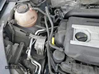 ✅ 2018 Volkswagen Tiguan • VIN: WVGAV7AX0JK004075 • Lot: 86471185. Wystawiony na Copart z przebiegiem 70 640 mil. Bezpłatny archiwum sprzedaży aukcyjnych z USA i szczegółowy raport historii pojazdu na DreamBid. Zdjęcie 15.