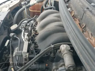 ✅ 2000 Ford Windstar SE • VIN: 2FMDA5249YBB23684 • Lot: 42675470. Wystawiony na IAAI z przebiegiem 161 865 mil. Bezpłatny archiwum sprzedaży aukcyjnych z USA i szczegółowy raport historii pojazdu na DreamBid. Zdjęcie 12.