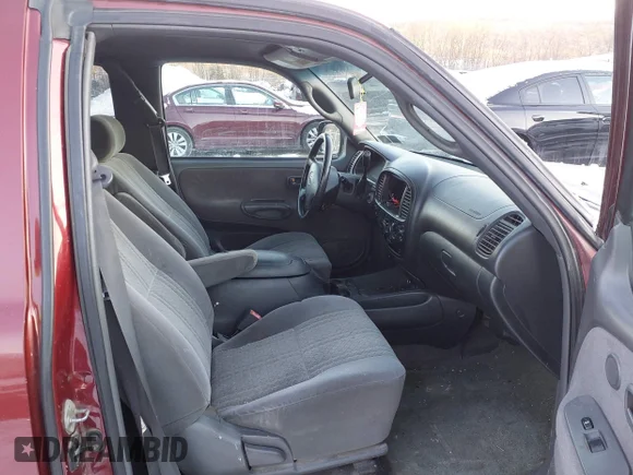 ✅ 2004 Toyota Tundra SR5 • VIN: 5TBBT441X4S448607 • Lot: 44178996. Wystawiony na IAAI z przebiegiem 233 269 mil. Bezpłatny archiwum sprzedaży aukcyjnych z USA i szczegółowy raport historii pojazdu na DreamBid. Zdjęcie 5.