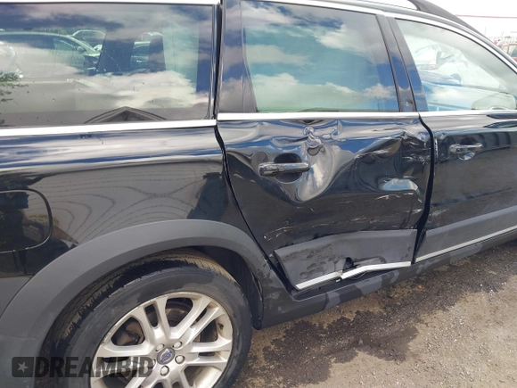 ✅ 2016 Volvo XC70 T5 Platinum • VIN: YV4612NM9G1239997 • Lot: 43112453. Wystawiony na IAAI z przebiegiem 141 838 mil. Bezpłatny archiwum sprzedaży aukcyjnych z USA i szczegółowy raport historii pojazdu na DreamBid. Zdjęcie 6.