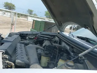 ✅ 2007 Lincoln Mark LT • VIN: 5LTPW16557FJ08303 • Lot: 41872903. Listed on IAAI with 277,037 mi. Free auction sales archive from the USA and detailed vehicle history report at DreamBid. Image 19.