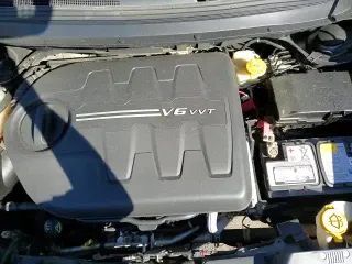 ✅ 2017 Jeep Cherokee Latitude • VIN: 1C4PJMCS8HW543945 • Lot: 87048195. Listed on Copart with 133,123 mi. Free auction sales archive from the USA and detailed vehicle history report at DreamBid. Image 14.