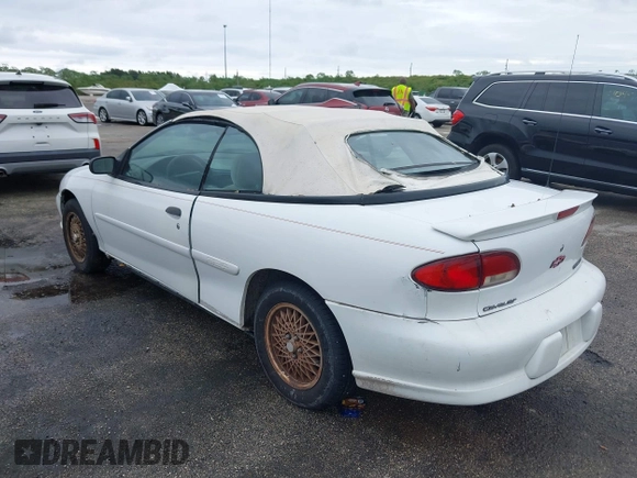 ✅ 1998 Chevrolet Cavalier Z24 • VIN: 4G1JF32T5WB900084 • Lot: 40502402. Wystawiony na IAAI z przebiegiem Nie podano. Bezpłatny archiwum sprzedaży aukcyjnych z USA i szczegółowy raport historii pojazdu na DreamBid. Zdjęcie 3.