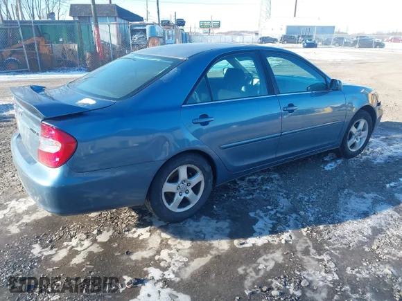 ✅ 2003 Toyota Camry LE • VIN: 4T1BE32K53U786073 • Lot: 44185493. Wystawiony na IAAI z przebiegiem 205 187 mil. Bezpłatny archiwum sprzedaży aukcyjnych z USA i szczegółowy raport historii pojazdu na DreamBid. Zdjęcie 4.