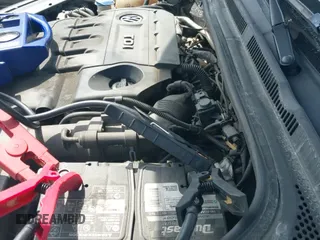 ✅ 2015 Volkswagen Jetta SE • VIN: 3VWLA7AJ7FM218630 • Lot: 41621751. Wystawiony na IAAI z przebiegiem 236 575 mil. Bezpłatny archiwum sprzedaży aukcyjnych z USA i szczegółowy raport historii pojazdu na DreamBid. Zdjęcie 20.