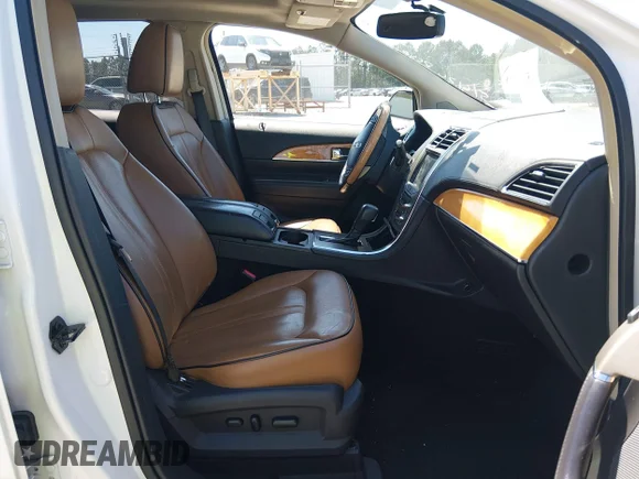 ✅ 2012 Lincoln MKX • VIN: 2LMDJ6JK3CBL06078 • Lot: 45102222. Listed on IAAI with 124,021 mi. Free auction sales archive from the USA and detailed vehicle history report at DreamBid. Image 5.
