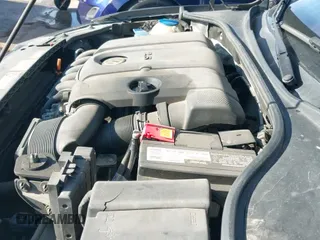 ✅ 2013 Volkswagen Passat SE • VIN: 1VWBH7A33DC004046 • Лот: 43848084. Опубликован ранее на IAAI с пробегом 105 942 миль. Бесплатный доступ к архиву аукционных продаж из США и подробный отчёт об истории автомобиля на DreamBid. Изображение 12.