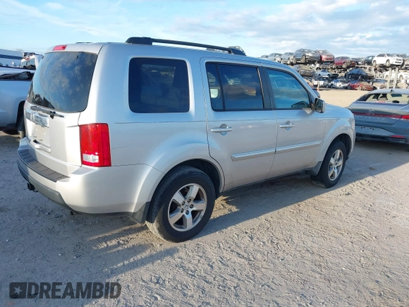 ✅ 2011 Honda Pilot EX • VIN: 5FNYF3H43BB025294 • Lot: 44034852. Wystawiony na IAAI z przebiegiem 228 803 mil. Bezpłatny archiwum sprzedaży aukcyjnych z USA i szczegółowy raport historii pojazdu na DreamBid. Zdjęcie 4.