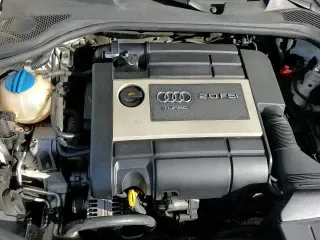 ✅ 2009 Audi TT • VIN: TRUYF38JX91008667 • Lot: 84845784. Listed on Copart with 141,003 mi. Free auction sales archive from the USA and detailed vehicle history report at DreamBid. Image 13.