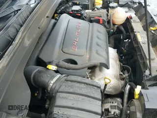 ✅ 2018 Jeep Renegade Altitude • VIN: ZACCJABB9JPG67790 • Лот: 42245178. Опубликован ранее на IAAI с пробегом 145 762 миль. Бесплатный доступ к архиву аукционных продаж из США и подробный отчёт об истории автомобиля на DreamBid. Изображение 21.