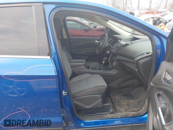 ✅ 2017 Ford Escape SE • VIN: 1FMCU9GD5HUB98346 • Лот: 44615114. Опубликован ранее на IAAI с пробегом 143 536 миль. Бесплатный доступ к архиву аукционных продаж из США и подробный отчёт об истории автомобиля на DreamBid. Изображение 5.