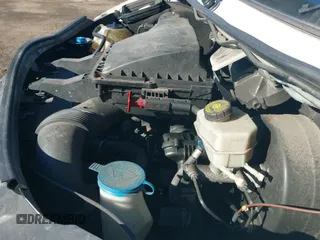 ✅ 2017 Freightliner Sprinter • VIN: WDYPE8CD4HP542173 • Lot: 43434814. Wystawiony na IAAI z przebiegiem 124 644 mil. Bezpłatny archiwum sprzedaży aukcyjnych z USA i szczegółowy raport historii pojazdu na DreamBid. Zdjęcie 20.