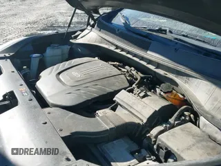 ✅ 2018 Kia Sorento EX • VIN: 5XYPH4A57JG362556 • Lot: 43437878. Listed on IAAI with 109,251 mi. Free auction sales archive from the USA and detailed vehicle history report at DreamBid. Image 12.