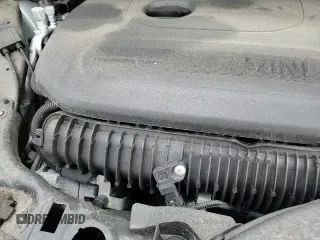 ✅ 2023 MINI Countryman Cooper S • VIN: WMZ53BR06P3R19716 • Lot: 82198445. Listed on Copart with 20,069 mi. Free auction sales archive from the USA and detailed vehicle history report at DreamBid. Image 15.