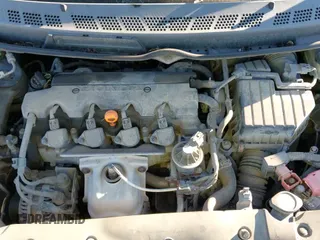 ✅ 2007 Honda Civic LX • VIN: 1HGFA15517L113614 • Лот: 43710780. Опубликован ранее на IAAI с пробегом 200 447 миль. Бесплатный доступ к архиву аукционных продаж из США и подробный отчёт об истории автомобиля на DreamBid. Изображение 19.