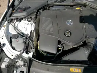 ✅ 2025 Mercedes-Benz E 350 • VIN: W1KLF4GB8SA156123 • Lot: 94371655. Listed on Copart with 4,681 mi. Free auction sales archive from the USA and detailed vehicle history report at DreamBid. Image 13.