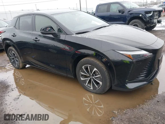 ✅ 2025 Lexus RZ 450e Premium • VIN: JTJAAAABXSA029040 • Lot: 44865291. Wystawiony na IAAI z przebiegiem 4 000 mil. Bezpłatny archiwum sprzedaży aukcyjnych z USA i szczegółowy raport historii pojazdu na DreamBid. Zdjęcie 1.