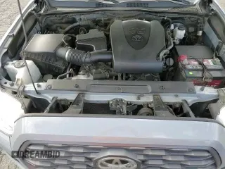 ✅ 2020 Toyota Tacoma TRD Off Road • VIN: 3TMCZ5AN3LM316133 • Lot: 92934945. Listed on Copart with 61,198 mi. Free auction sales archive from the USA and detailed vehicle history report at DreamBid. Image 13.