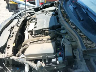 ✅ 2018 Chevrolet Cruze LS • VIN: 1G1BC5SM8J7135435 • Lot: 42811499. Listed on IAAI with 116,382 mi. Free auction sales archive from the USA and detailed vehicle history report at DreamBid. Image 19.