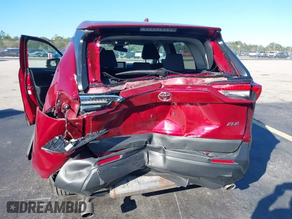 ✅ 2023 Toyota RAV4 XLE • VIN: 2T3W1RFV4PW283877 • Lot: 44064126. Listed on IAAI with 61,509 mi. Free auction sales archive from the USA and detailed vehicle history report at DreamBid. Image 6.