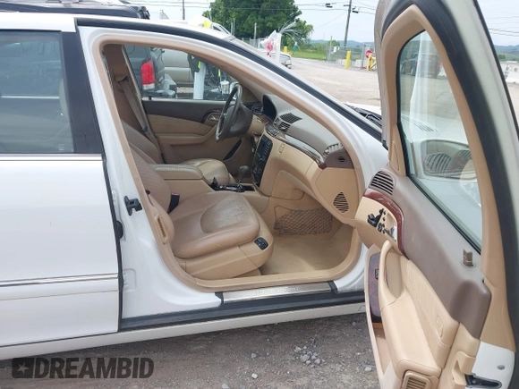 ✅ 2000 Mercedes-Benz S 320/430/500 • VIN: WDBNG75JXYA059766 • Lot: 42639879. Wystawiony na IAAI z przebiegiem Nie podano. Bezpłatny archiwum sprzedaży aukcyjnych z USA i szczegółowy raport historii pojazdu na DreamBid. Zdjęcie 5.