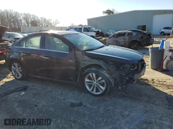 ✅ 2015 Chevrolet Cruze LTZ • VIN: 1G1PG5SB6F7286712 • Lot: 70507072. Wystawiony na Copart z przebiegiem 102 897 mil. Bezpłatny archiwum sprzedaży aukcyjnych z USA i szczegółowy raport historii pojazdu na DreamBid. Zdjęcie 4.