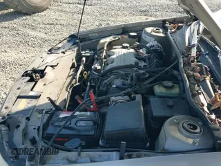 1998 Chevrolet Malibu z VIN 1G1ND52M0W6201600, wystawiony jako IAAI lot #39990604 z przebiegiem 114 468 mil mil oraz . Historia ofert i sprzedaży dostępna na DreamBid. Obrazek 19.