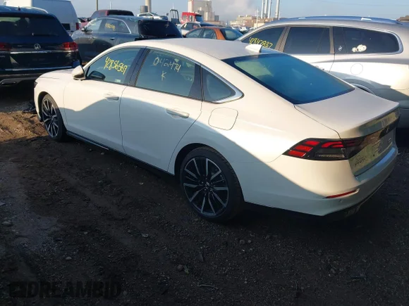 ✅ 2025 Honda Accord Touring • VIN: 1HGCY2F84SA042474 • Lot: 42856569. Wystawiony na IAAI z przebiegiem 1 871 mil. Bezpłatny archiwum sprzedaży aukcyjnych z USA i szczegółowy raport historii pojazdu na DreamBid. Zdjęcie 3.