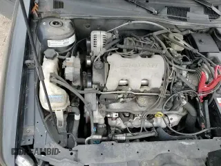 2002 Chevrolet Malibu LS z VIN 1G1NE52J72M586291, wystawiony jako Copart lot #84828864 z przebiegiem 187 205 mil mil oraz Szkoda całkowita • Salvage title. Historia ofert i sprzedaży dostępna na DreamBid. Obrazek 14.