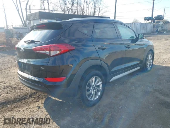 ✅ 2017 Hyundai Tucson SE • VIN: KM8J3CA48HU407756 • Lot: 44085337. Wystawiony na IAAI z przebiegiem 85 226 mil. Bezpłatny archiwum sprzedaży aukcyjnych z USA i szczegółowy raport historii pojazdu na DreamBid. Zdjęcie 4.