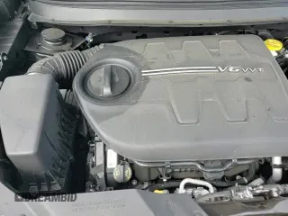 ✅ 2019 Jeep Cherokee Limited • VIN: 1C4PJLDX9KD110934 • Lot: 67067875. Wystawiony na Copart z przebiegiem 50 738 mil. Bezpłatny archiwum sprzedaży aukcyjnych z USA i szczegółowy raport historii pojazdu na DreamBid. Zdjęcie 16.