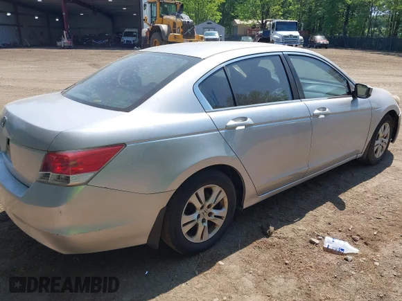 ✅ 2009 Honda Accord LX-P • VIN: 1HGCP26449A059429 • Lot: 44944420. Listed on IAAI with 193,882 mi. Free auction sales archive from the USA and detailed vehicle history report at DreamBid. Image 4.