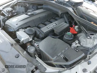 ✅ 2010 BMW 5 Series 528i xDrive • VIN: WBANV1C50AC444531 • Lot: 42666281. Wystawiony na IAAI z przebiegiem 134 076 mil. Bezpłatny archiwum sprzedaży aukcyjnych z USA i szczegółowy raport historii pojazdu na DreamBid. Zdjęcie 13.