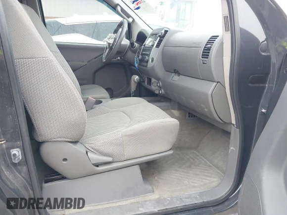 ✅ 2015 Nissan Frontier Pro-4X • VIN: 1N6AD0EV0FN704348 • Lot: 44330359. Listed on IAAI with 136,007 mi. Free auction sales archive from the USA and detailed vehicle history report at DreamBid. Image 5.