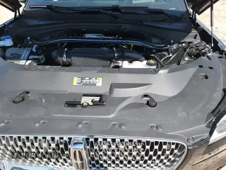 ✅ 2022 Lincoln Aviator Reserve • VIN: 5LM5J7XC8NGL09606 • Lot: 71828725. Wystawiony na Copart z przebiegiem 55 689 mil. Bezpłatny archiwum sprzedaży aukcyjnych z USA i szczegółowy raport historii pojazdu na DreamBid. Zdjęcie 14.